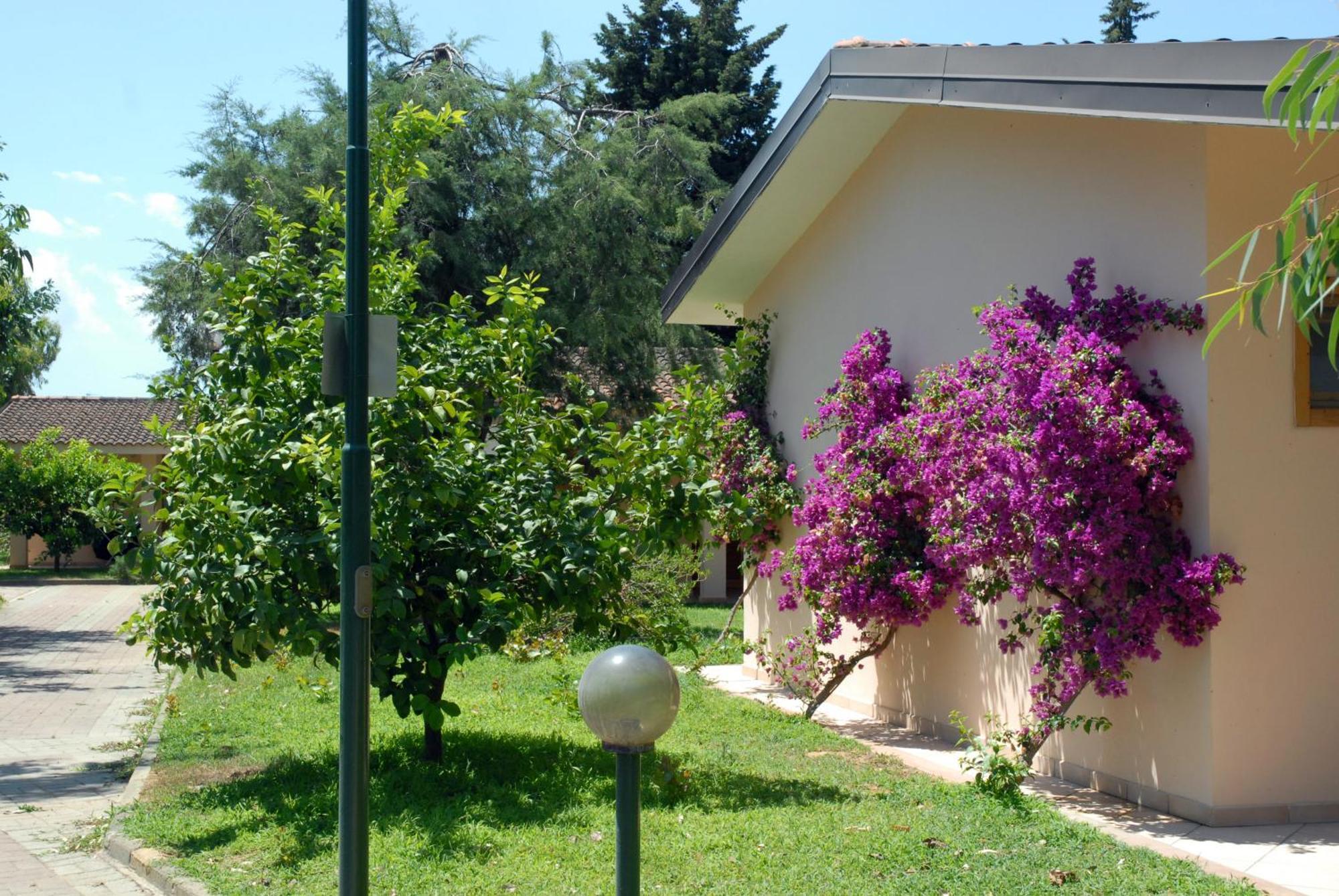 Th Marina Di Sibari - Baia Degli Achei Village Exterior photo